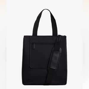 Béis The North To South Tote in Black